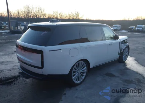 2024 Land Rover Range Rover P530 Se from USA, damaged, VIN SALKPBE9XRA218583